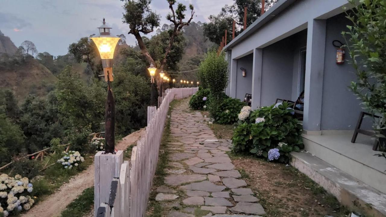 Shiva Valley Resort Kokhliyal Gaon Zewnętrze zdjęcie